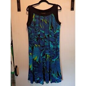 Perceptions New York  Dress Featuring a Tropical Floral Print In Blue